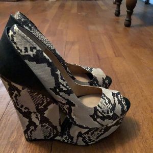 LAMB Amour shoes (size 10)